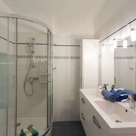 Confortable 3 Pieces Avec Superbe Vue Mer Appartement